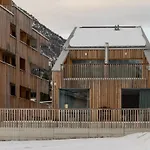 Montela Pavillon - By Interhome